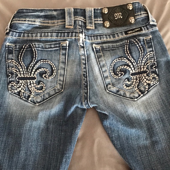 Miss Me Cropped Jeans size 25 - Picture 2 of 7